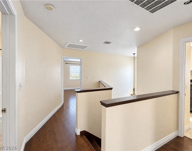 8516 Sonnet Court - Photo Thumbnail 13