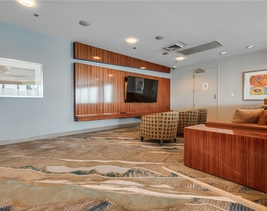 200 Hoover Avenue - Photo Thumbnail 31