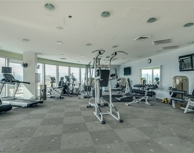 200 Hoover Avenue - Photo Thumbnail 28