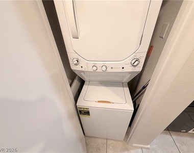 5211 Lindell Road - Photo Thumbnail 13