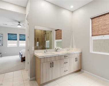 2642 Summit Springs Street - Photo Thumbnail 17