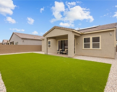 2642 Summit Springs Street - Photo Thumbnail 26