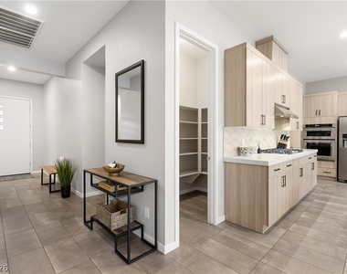 2642 Summit Springs Street - Photo Thumbnail 4