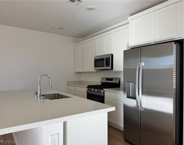 1480 Great Snipe Avenue - Photo Thumbnail 7