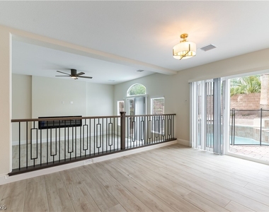 11003 Royal Highlands Street - Photo Thumbnail 16