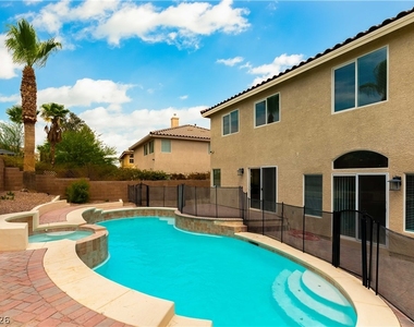 11003 Royal Highlands Street - Photo Thumbnail 36
