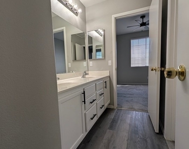 2773 Echo Springs Street - Photo Thumbnail 21
