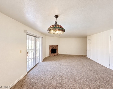 5300 Indian River Drive - Photo Thumbnail 6