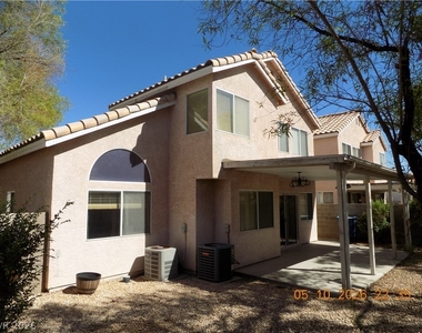 7421 Winterpine Avenue - Photo Thumbnail 21