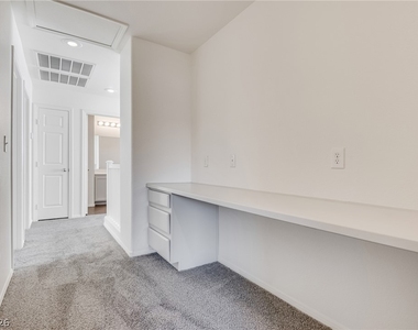 913 Blushing Rose Place - Photo Thumbnail 18