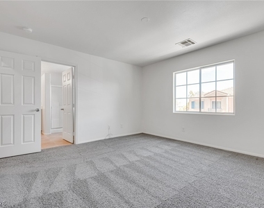 913 Blushing Rose Place - Photo Thumbnail 22