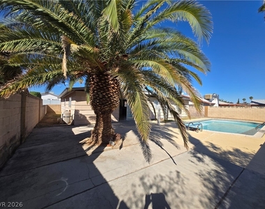 229 Breeze Street - Photo Thumbnail 27