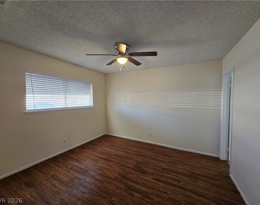 229 Breeze Street - Photo Thumbnail 21