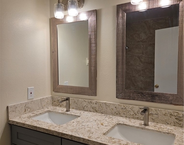 229 Breeze Street - Photo Thumbnail 17
