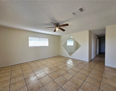 229 Breeze Street - Photo Thumbnail 14