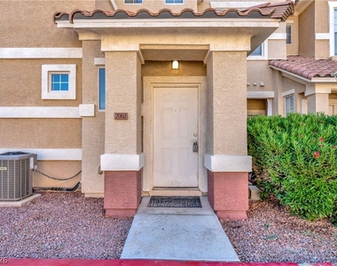 5855 Valley Drive - Photo Thumbnail 3