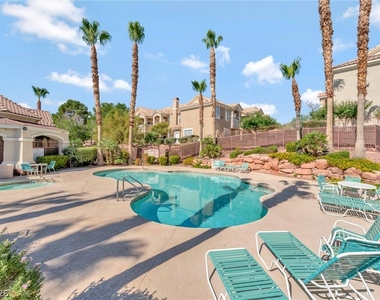 5855 Valley Drive - Photo Thumbnail 27