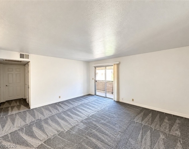 4340 Sandy River Drive - Photo Thumbnail 4