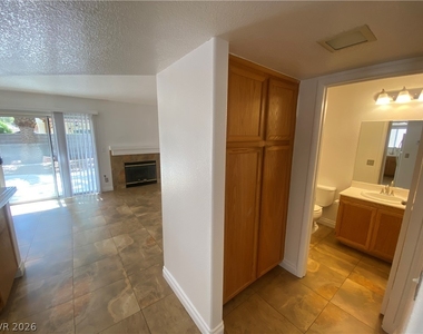 9633 Rancho Palmas Drive - Photo Thumbnail 2