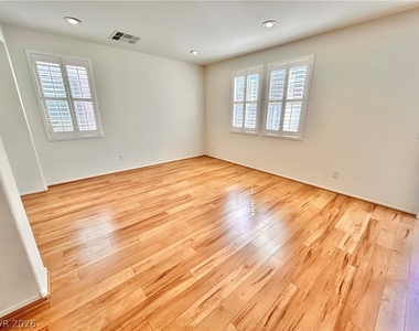 7287 Apache Mission Court - Photo Thumbnail 4