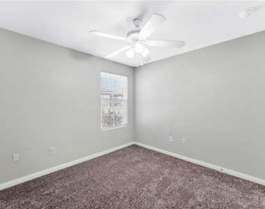 3909 Sweet Pine Street - Photo Thumbnail 24