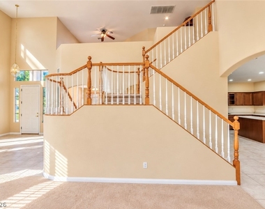 10842 Montasola Street - Photo Thumbnail 5