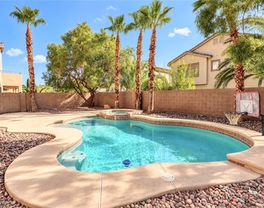 10842 Montasola Street - Photo Thumbnail 24