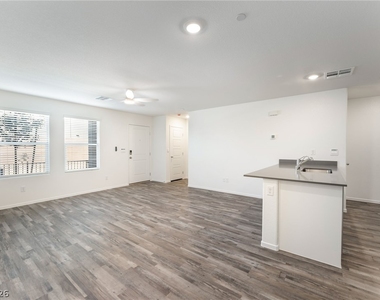 1442 Foley Bay Drive - Photo Thumbnail 9