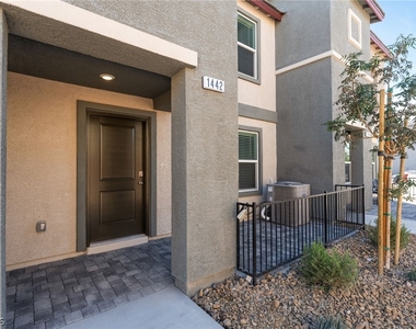 1442 Foley Bay Drive - Photo Thumbnail 4