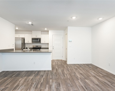 1442 Foley Bay Drive - Photo Thumbnail 8