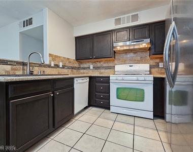 5150 Mandalay Springs Drive - Photo Thumbnail 3