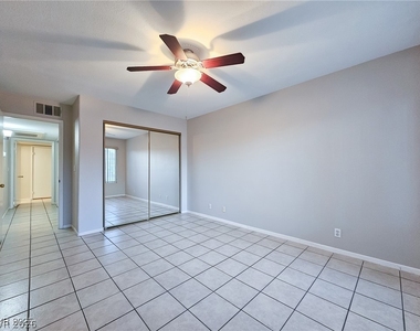 5150 Mandalay Springs Drive - Photo Thumbnail 22