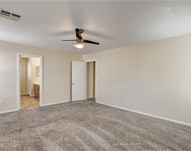 312 Snow Dome Avenue - Photo Thumbnail 7