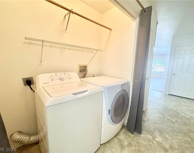 448 Comstock Street - Photo Thumbnail 5