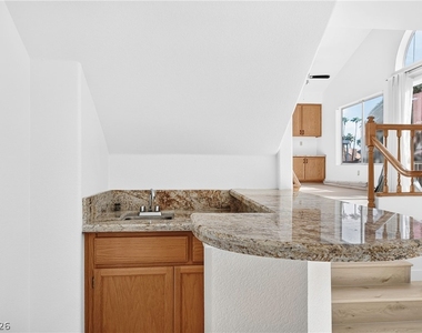 258 Via Tempesto Street - Photo Thumbnail 12