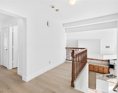 258 Via Tempesto Street - Photo Thumbnail 15