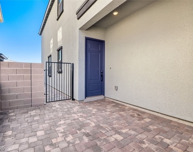 102 Cinder Cone Lane - Photo Thumbnail 19