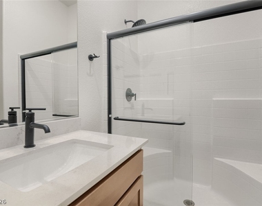 102 Cinder Cone Lane - Photo Thumbnail 15