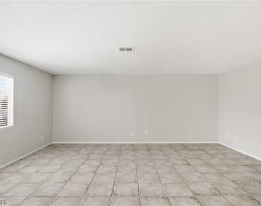 2216 Benmore Street - Photo Thumbnail 20
