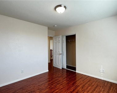 5572 Sterling Valley Court - Photo Thumbnail 22