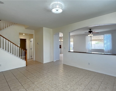 5572 Sterling Valley Court - Photo Thumbnail 2
