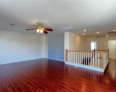 5572 Sterling Valley Court - Photo Thumbnail 11