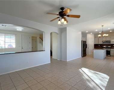 5572 Sterling Valley Court - Photo Thumbnail 4