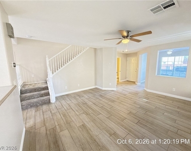 672 Wessex Drive - Photo Thumbnail 7