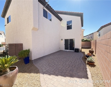 672 Wessex Drive - Photo Thumbnail 39
