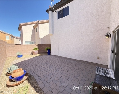672 Wessex Drive - Photo Thumbnail 40