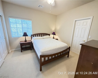 246 Queens Court - Photo Thumbnail 26