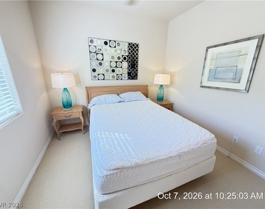 246 Queens Court - Photo Thumbnail 31