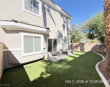 246 Queens Court - Photo Thumbnail 36