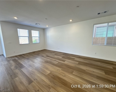 2624 Tranquil Dawn Street - Photo Thumbnail 4